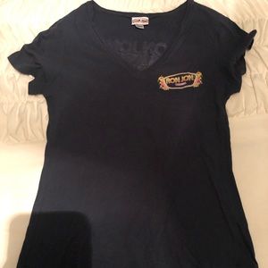 RonJon surf shop top